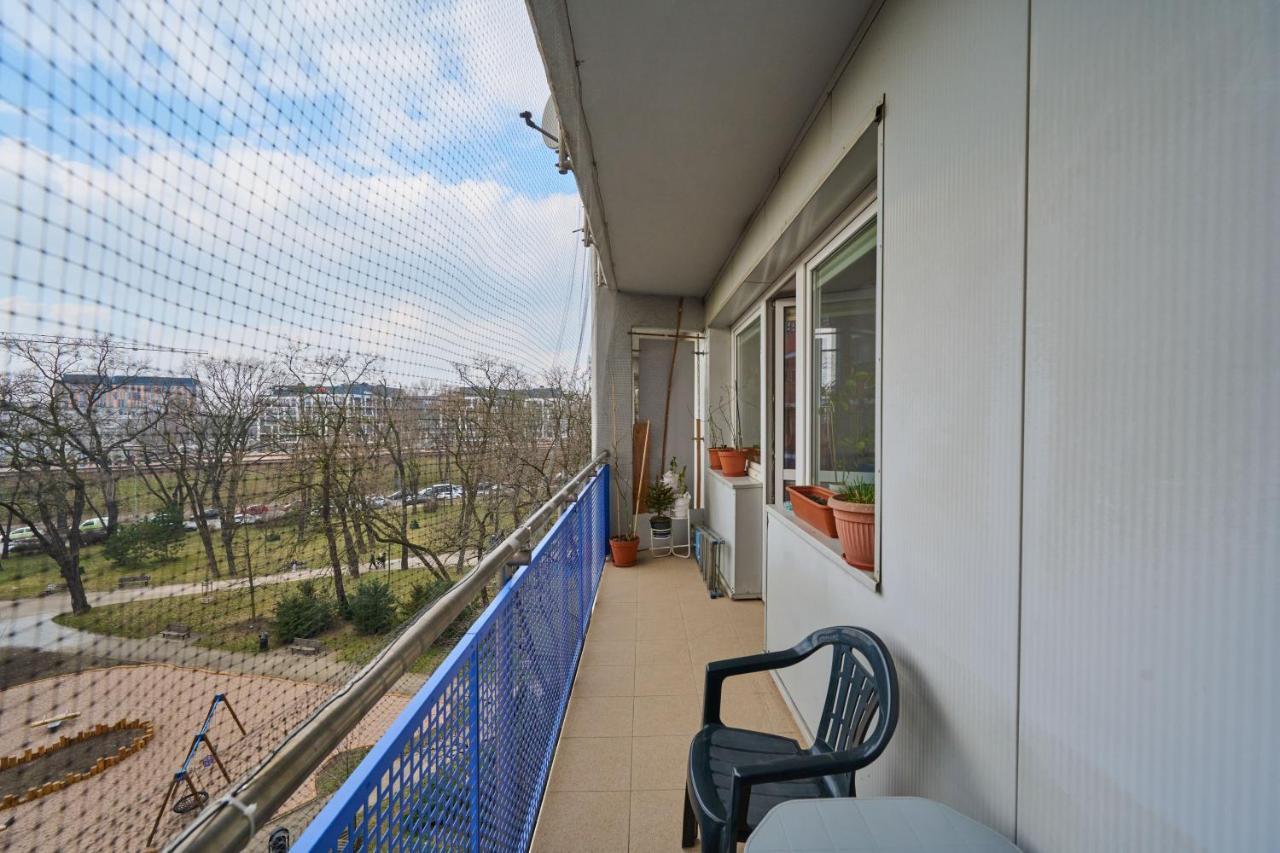 Apartments Wroclaw Legnicka By Noclegi Renters 외부 사진